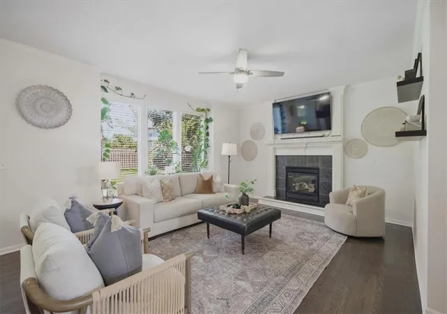 Photo 4 of Single family home for sale at 13701 Gillette St, Overland Park, KS 66221 | MLS# 2642078 | Listing updated on 2026-10-09
