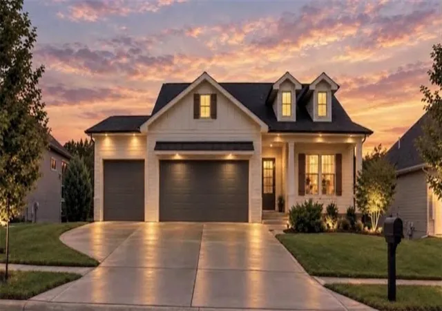 Photo 3 of Single family home for sale at 14172 S Red Bird St, Olathe, KS 66061 | MLS# 2642081 | Listing updated on 2026-10-21