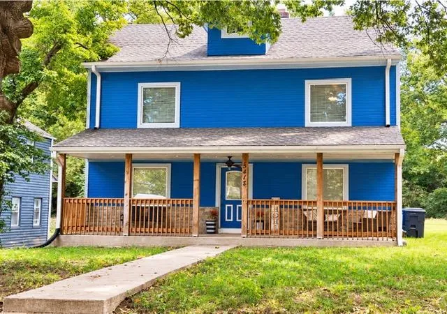 Photo 2 of Single family home for sale at 5417 Paseo Blvd, Kansas City, MO 64110 | MLS# 2642089 | Listing updated on 2026-10-13
