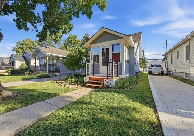Photo 1 of Single family home for sale at 1407 E 24th Avenue, Kansas City, MO 64116 | MLS# 2642094 | Listing updated on 2026-10-07