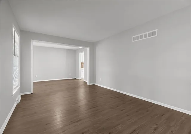 Photo 3 of Single family home for sale at 200 Ne Locust Dr, Blue Springs, MO 64014 | MLS# 2642176 | Listing updated on 2026-09-16