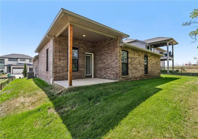 Photo 4 of Single family home for sale at 22692 W 87th Street, Lenexa, KS 66227 | MLS# 2642199 | Listing updated on 2026-09-15