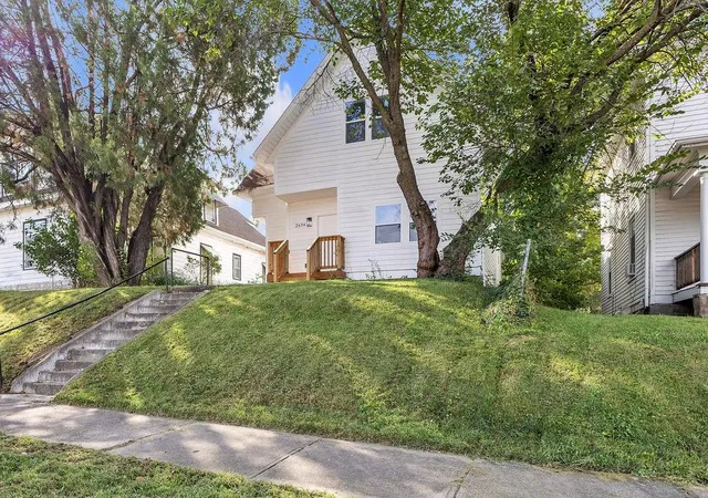 Photo 2 of Single family home for sale at 2634 Olive St, Saint Joseph, MO 64507 | MLS# 2642202 | Listing updated on 2026-09-28