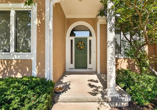 Photo 1 of Sale Pending at 40 E 108 Terrace, Kansas City, MO 64114 | MLS# 2642211 | Listing updated on 2026-09-21
