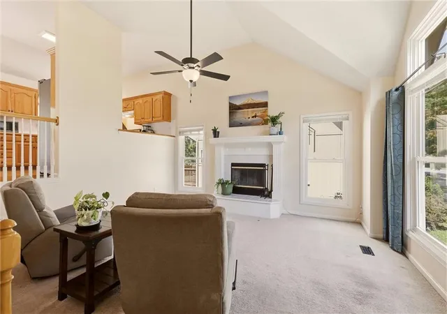 Photo 4 of Sale Pending at 15724 S Locust St, Olathe, KS 66062 | MLS# 2642214 | Listing updated on 2026-09-21