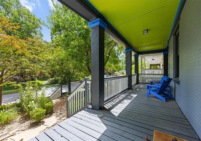Photo 3 of Multi family home for sale at 3612 Wyandotte St, Kansas City, MO 64111 | MLS# 2642226 | Listing updated on 2026-09-15
