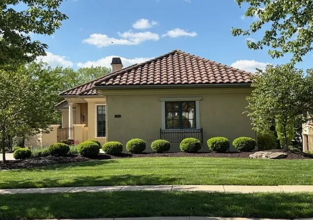 Photo 2 of Single family home for sale at 3313 W 138th Street, Overland Park, KS 66224 | MLS# 2642236 | Listing updated on 2026-10-06