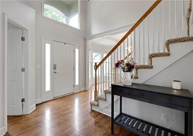 Photo 3 of Sale Pending at 8623 Haven St, Lenexa, KS 66219 | MLS# 2642237 | Listing updated on 2026-10-02