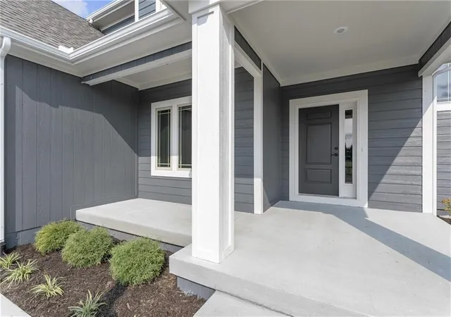 Photo 3 of Single family home for sale at 11140 N Bristol Ave, Kansas City, MO 64156 | MLS# 2642241 | Listing updated on 2026-09-16