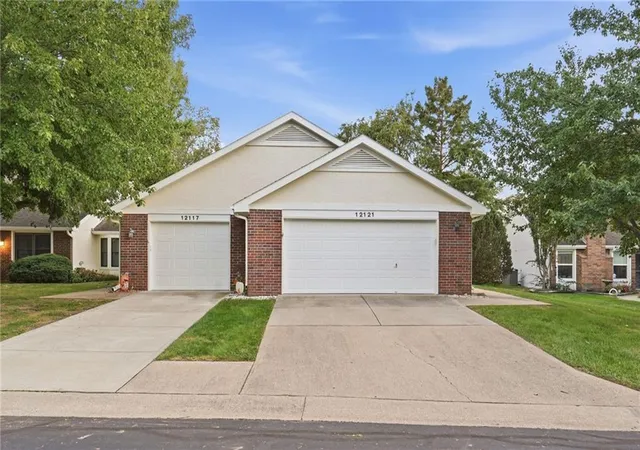 Photo 1 of Townhouse for sale at 12121 W 121st Street, Overland Park, KS 66213 | MLS# 2642248 | Listing updated on 2026-10-09