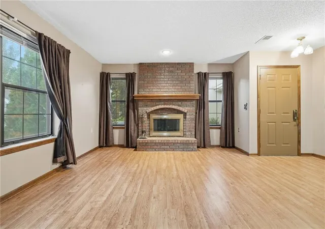 Photo 3 of Townhouse for sale at 12121 W 121st Street, Overland Park, KS 66213 | MLS# 2642248 | Listing updated on 2026-10-09