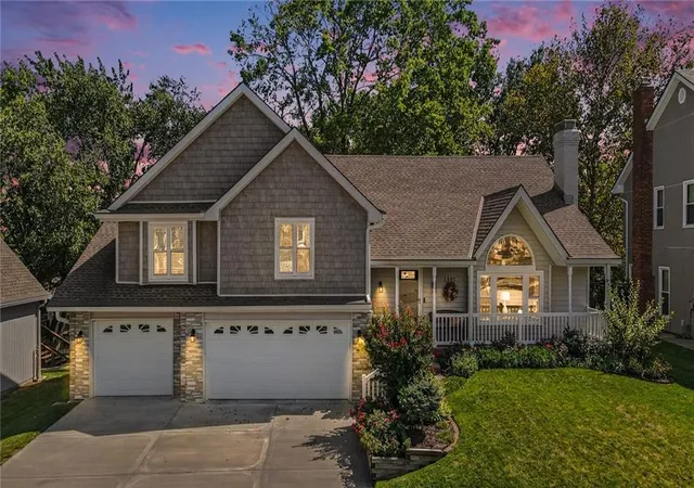 Photo 1 of Sale Pending at 1801 Ne 83rd Street, Kansas City, MO 64118 | MLS# 2642251 | Listing updated on 2026-09-24