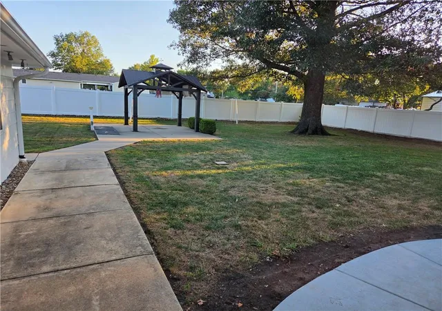 Photo 3 of Single family home for sale at 26427 W 321st Terrace, Paola, KS 66071 | MLS# 2642258 | Listing updated on 2026-09-21