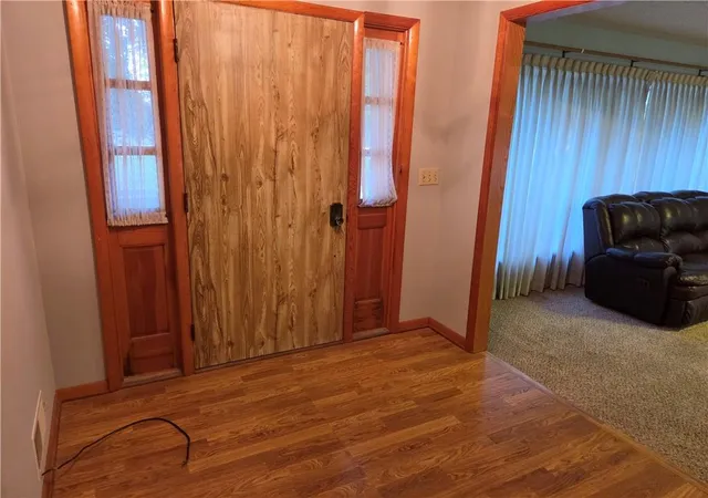 Photo 4 of Single family home for sale at 26427 W 321st Terrace, Paola, KS 66071 | MLS# 2642258 | Listing updated on 2026-09-21