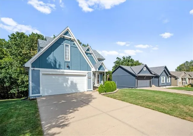 Photo 3 of Single family home for sale at 1512 Nw 79th Terrace, Kansas City, MO 64118 | MLS# 2642267 | Listing updated on 2026-10-06
