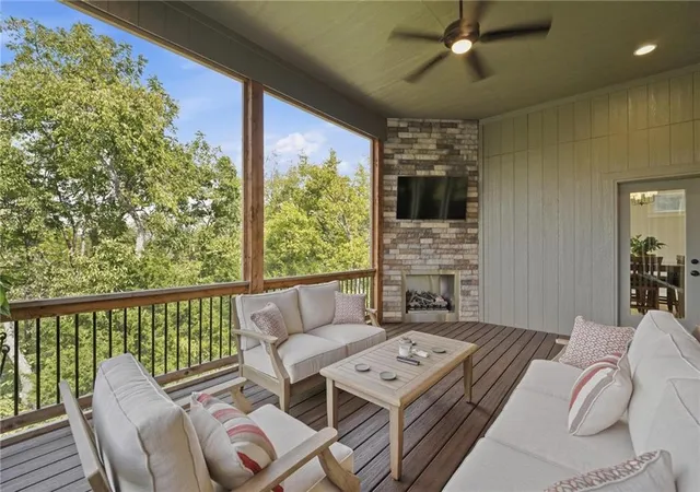Photo 1 of Single family home for sale at 11442 S Montclaire Dr, Olathe, KS 66061 | MLS# 2642272 | Listing updated on 2026-10-07