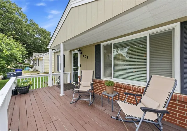 Photo 2 of Sale Pending at 404 S Church St, Olathe, KS 66061 | MLS# 2642292 | Listing updated on 2026-10-17