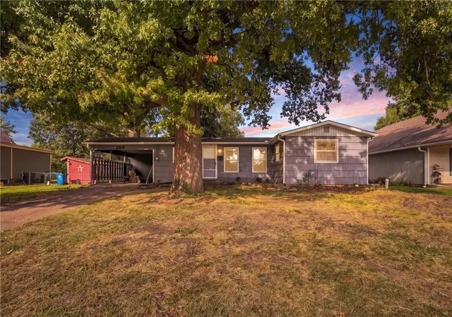 Photo 2 of Single family home for sale at 203 N Connor St, Odessa, MO 64076 | MLS# 2642300 | Listing updated on 2026-09-25