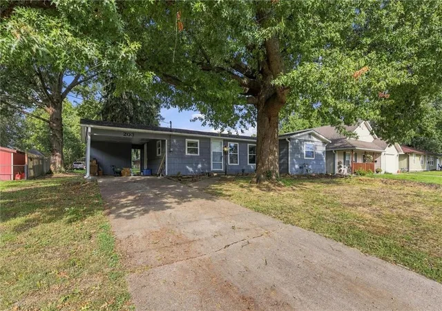 Photo 3 of Single family home for sale at 203 N Connor St, Odessa, MO 64076 | MLS# 2642300 | Listing updated on 2026-09-25