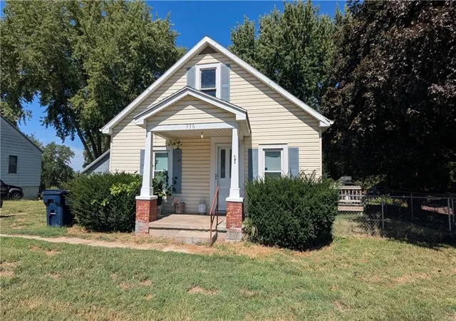 Photo 1 of Single family home for sale at 336 E Locust St, Troy, KS 66087 | MLS# 2642301 | Listing updated on 2026-09-16