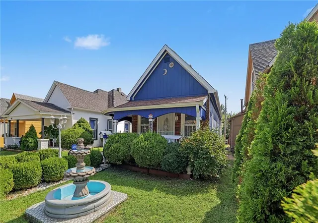 Photo 3 of Single family home for sale at 909 Central Ave, Kansas City, KS 66101 | MLS# 2642302 | Listing updated on 2026-10-09