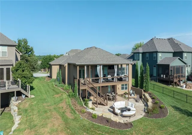 Photo 3 of Single family home for sale at 6472 N Whitetail Way, Kansas City, MO 64152 | MLS# 2642305 | Listing updated on 2026-10-12