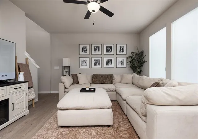 Photo 3 of Single family home for sale at 3016 Nw 95th Terrace, Kansas City, MO 64154 | MLS# 2642311 | Listing updated on 2026-10-06