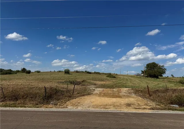 Photo 1 of Sale Pending at 8 Ne Acres M/l 82nd St, Topeka, KS 66617 | MLS# 2642312 | Listing updated on 2026-09-18