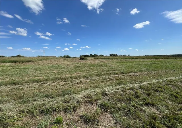 Photo 3 of Sale Pending at 8 NE Acres M/l 82nd St, Topeka, KS 66617 | MLS# 2642312 | Listing updated on 2026-09-18