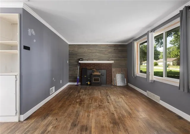 Photo 2 of Single family home for sale at 8601 E 81st Terrace, Raytown, MO 64138 | MLS# 2642334 | Listing updated on 2026-10-02