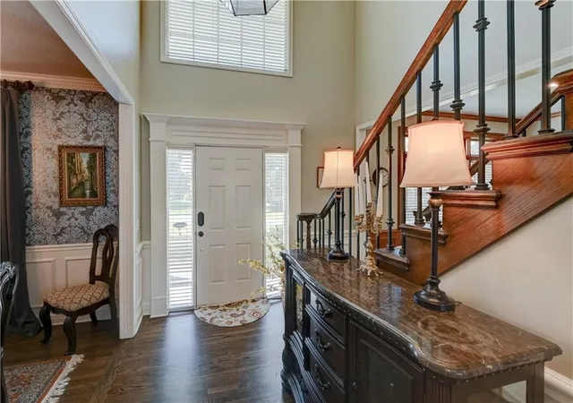 Photo 3 of Single family home for sale at 411 NE Bitter Crk Rd, Lees Summit, MO 64086 | MLS# 2642335 | Listing updated on 2026-09-20