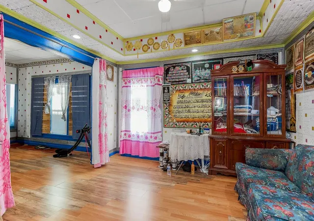 Photo 3 of Single family home for sale at 3224 E 6th Street, Kansas City, MO 64124 | MLS# 2642337 | Listing updated on 2026-09-22