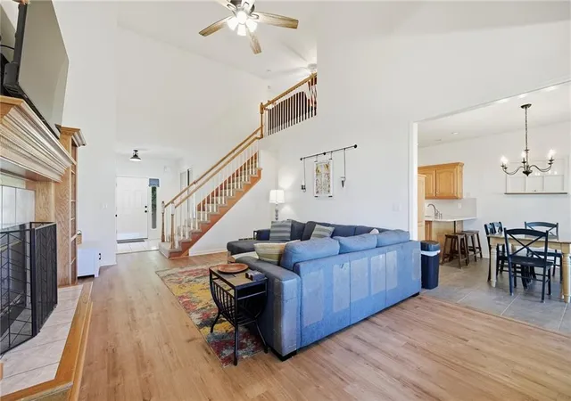 Photo 3 of Single family home for sale at 3920 SW Brian Ln, Lees Summit, MO 64082 | MLS# 2642343 | Listing updated on 2026-10-09