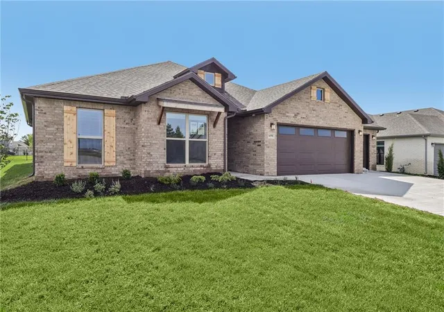 Photo 2 of Single family home for sale at 6634 Mccormick Dr, Shawnee, KS 66226 | MLS# 2642351 | Listing updated on 2026-09-16
