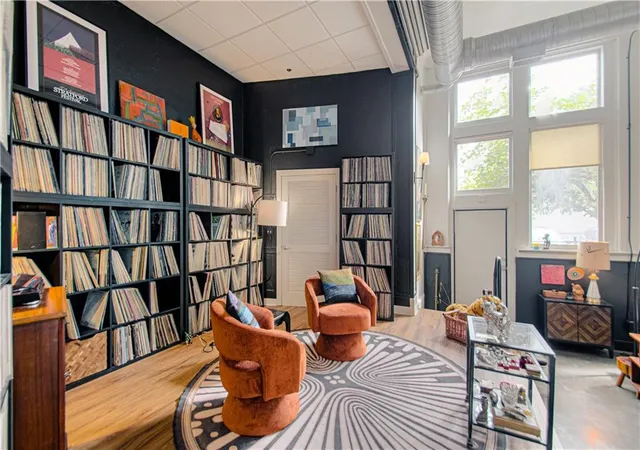 Photo 2 of Condo for sale at 523 Grand Blvd #1D, Kansas City, MO 64106 | MLS# 2642352 | Listing updated on 2026-10-06