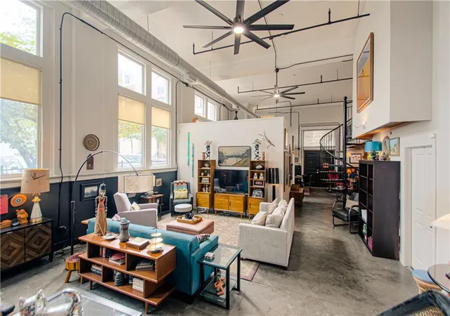 Photo 3 of Condo for sale at 523 Grand Blvd #1D, Kansas City, MO 64106 | MLS# 2642352 | Listing updated on 2026-10-06