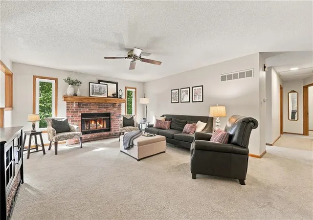 Photo 3 of Single family home for sale at 2830 Sweet Briar Dr, Independence, MO 64057 | MLS# 2642354 | Listing updated on 2026-09-17
