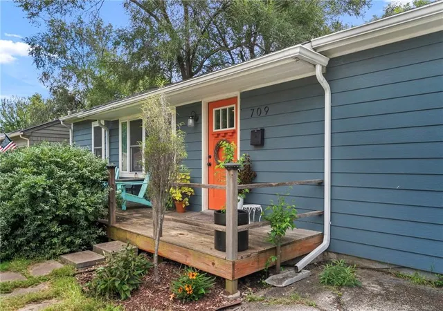 Photo 3 of Sale Pending at 709 Poor St, Olathe, KS 66061 | MLS# 2642355 | Listing updated on 2026-09-30