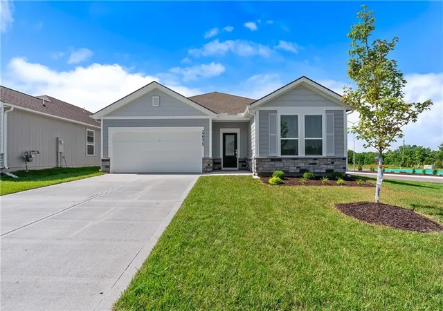 Photo 1 of Single family home for sale at 21347 Cleveland St, Spring Hill, KS 66083 | MLS# 2642370 | Listing updated on 2026-09-16