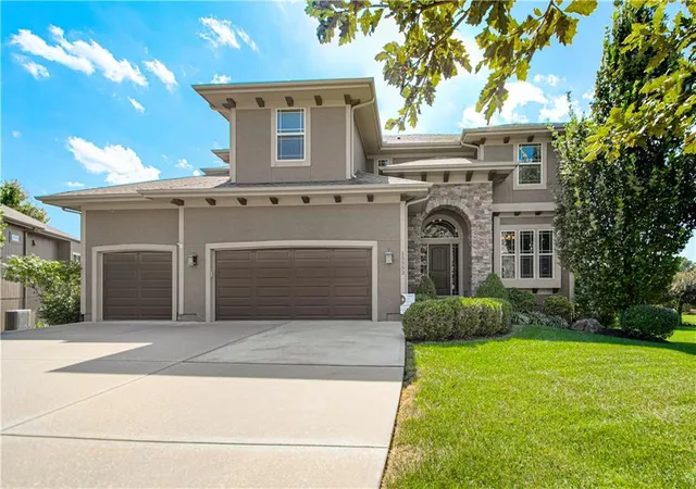 Photo 1 of Single family home for sale at 15553 W 163rd Terrace, Olathe, KS 66062 | MLS# 2642374 | Listing updated on 2026-10-15