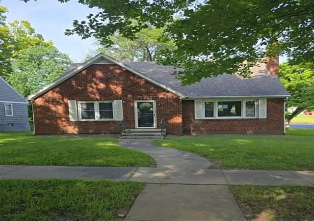 Single family home for sale at 1700 Olive St, Higginsville, MO 64037 | MLS# 2642376
