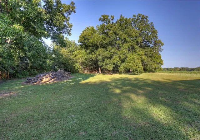 Photo 3 of Single family home for sale at 11445 Southwest 90th St, Chetopa, KS 67336 | MLS# 2642381 | Listing updated on 2026-09-19