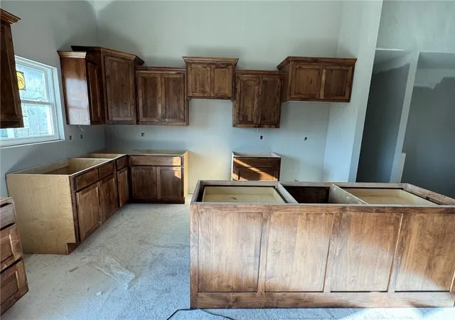Photo 4 of Single family home for sale at 1688 Northwest 145th Rd, Kingsville, MO 64061 | MLS# 2642385 | Listing updated on 2026-09-17