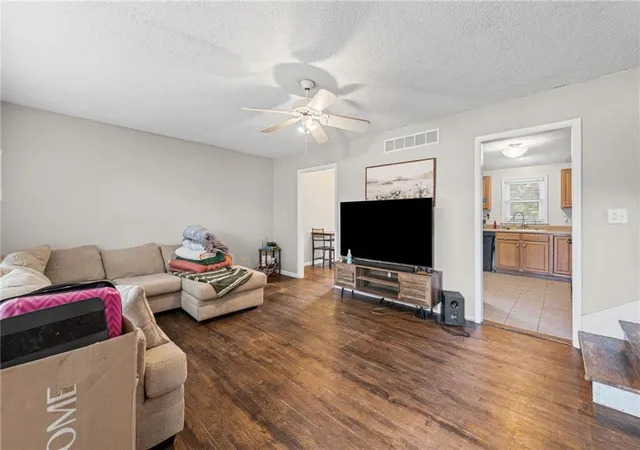 Photo 3 of Single family home for sale at 4508 NE 49th Terrace, Kansas City, MO 64119 | MLS# 2642386 | Listing updated on 2026-09-16