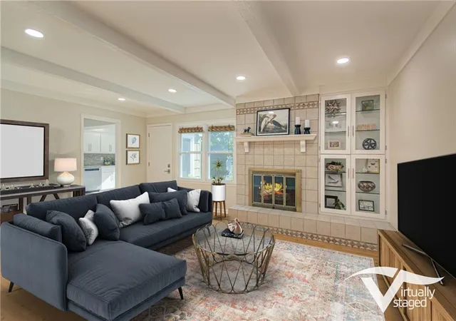 Photo 3 of Single family home for sale at 9531 Beverly Dr, Overland Park, KS 66207 | MLS# 2642387 | Listing updated on 2026-09-19