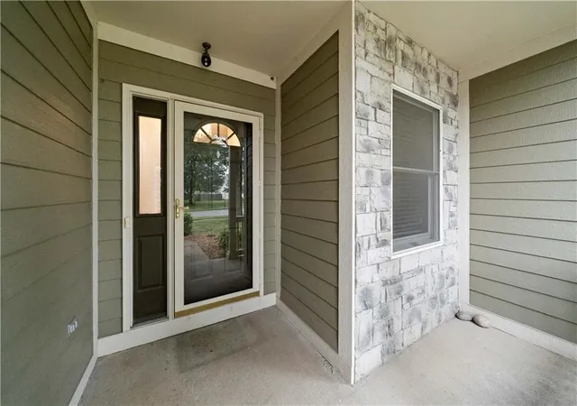 Photo 3 of Sale Pending at 18404 Ash St, Gardner, KS 66030 | MLS# 2642393 | Listing updated on 2026-09-28