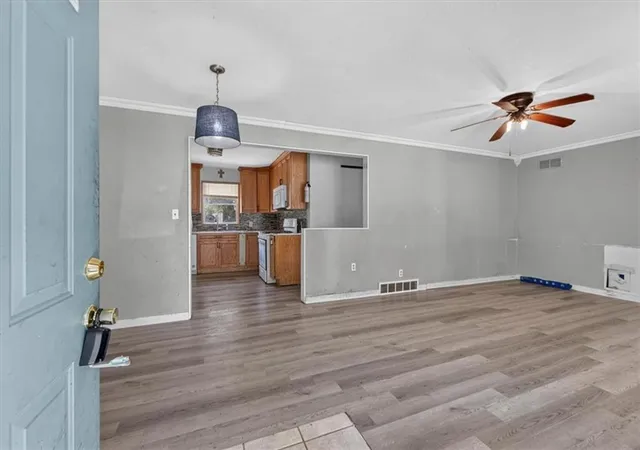 Photo 4 of Single family home for sale at 108 N Grant Ave, Knob Noster, MO 65336 | MLS# 2642400 | Listing updated on 2026-09-28