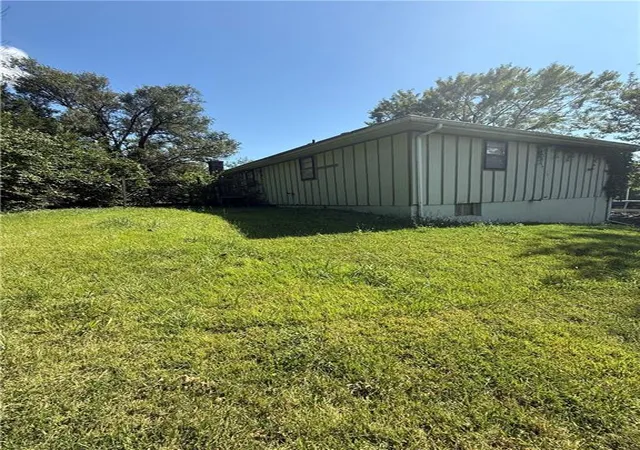 Photo 3 of Sale Pending at Southern Hills Dr, Kansas City, MO 64137 | MLS# 2642408 | Listing updated on 2026-09-20