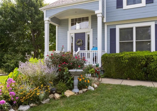 Photo 3 of Single family home for sale at 8211 Ne 98th Street, Kansas City, MO 64157 | MLS# 2642410 | Listing updated on 2026-10-16