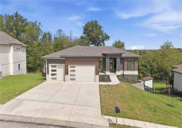 Photo 2 of Single family home for sale at 202 E Maple St, Lone Jack, MO 64070 | MLS# 2642420 | Listing updated on 2026-10-04